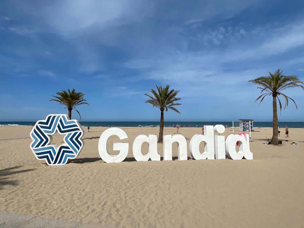 Apartamento En Segunda Linea En Playa De Gandia Екстериор снимка